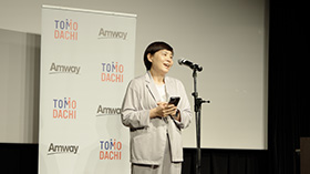 一般財団法人 日本アムウェイ財団 佟 嘉楓 代表理事